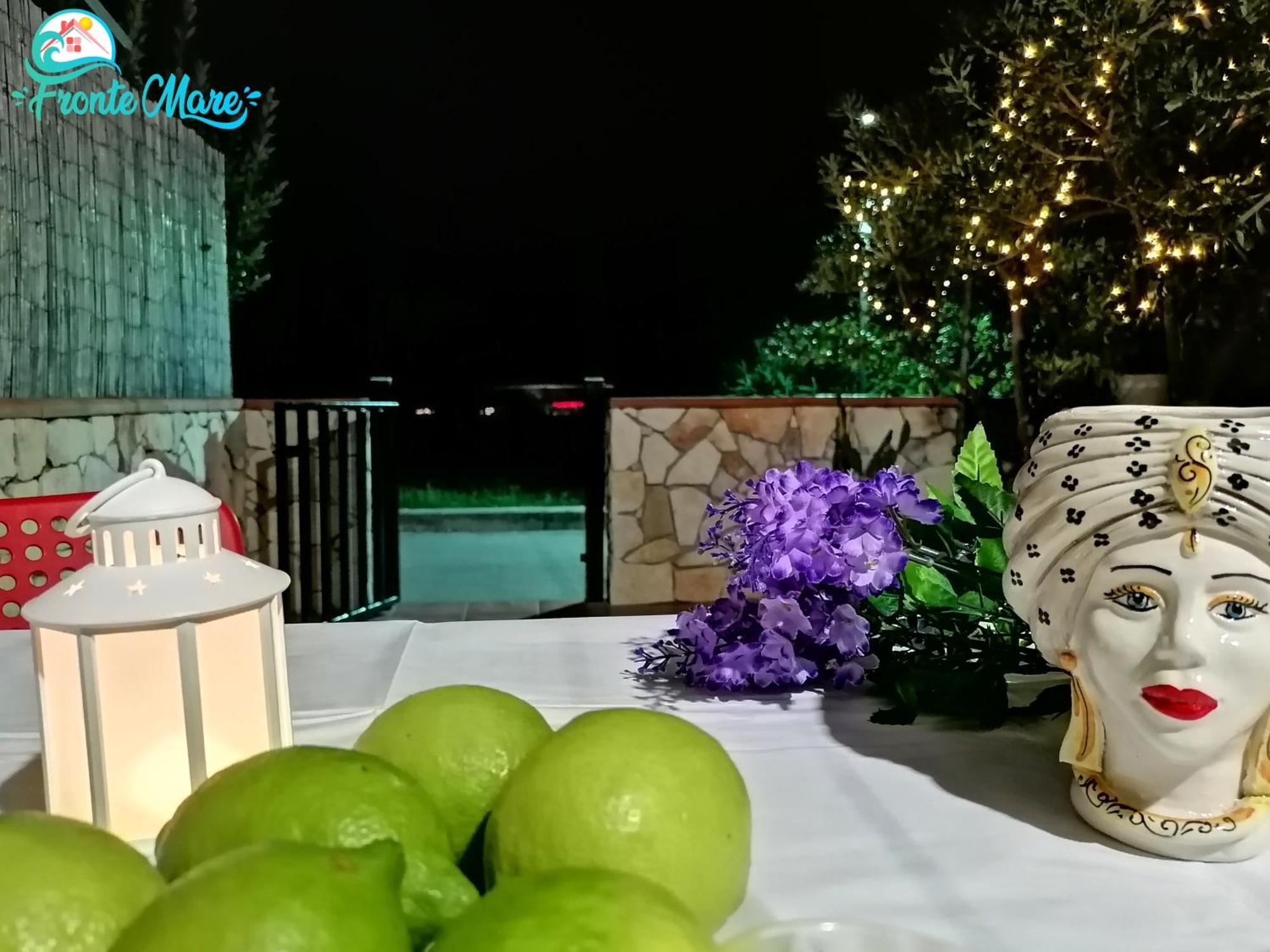 Casa Fronte Mare Villa Santa Teresa Di Riva Luaran gambar